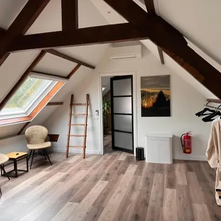 Couette-café Het Atelier Schuring - Luxe 78m2 3*